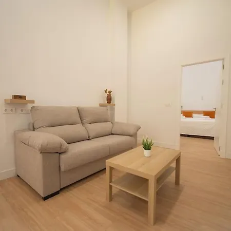 Apartamento A Estrenar En San Bernardo Seville Exterior photo